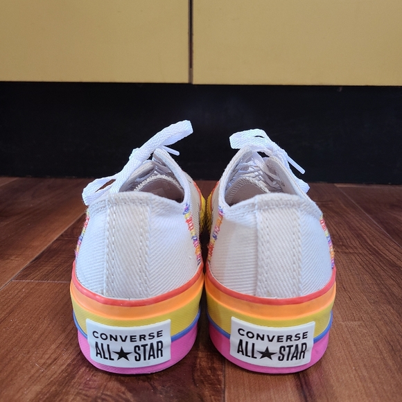 Corduroy Converse Chuck Taylor All Star Lift Low Rainbow VTG White Womens US 5 - Picture 4 of 9